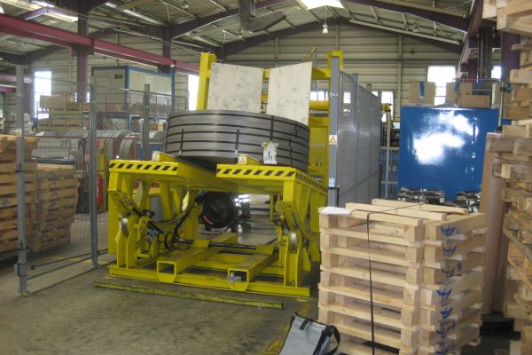 Electromotive Coil Tilting Table