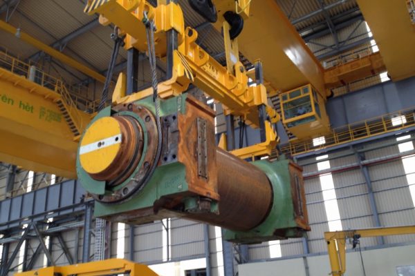 Mill Roll Lifting Beam for Work Rolls via Ropes