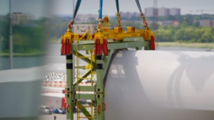 Spreader for rotor blade loading / Spreader für Rotorblattverladung - Nordgreif